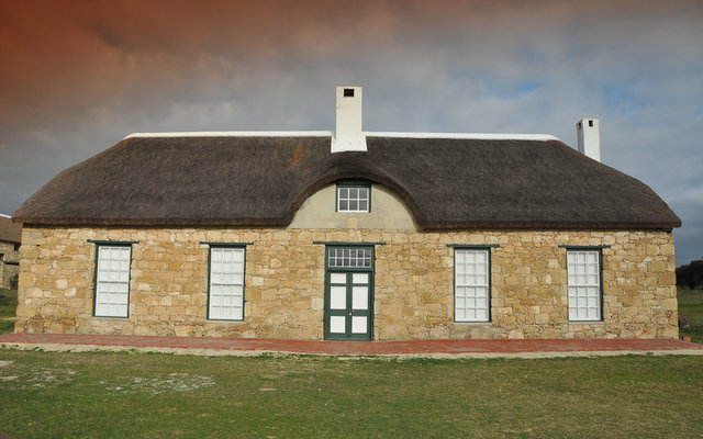 Restored sandstone Melkkamer Vlei Cottage